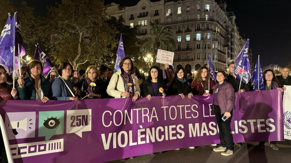 Pancarta de CCOO PV en la manifestaci de Valncia.