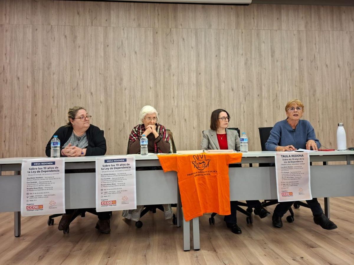 Mesa redonda 'Sobre los 19 años de la Ley de Dependencia’, en la Universidad Miguel Hernández de Elche.