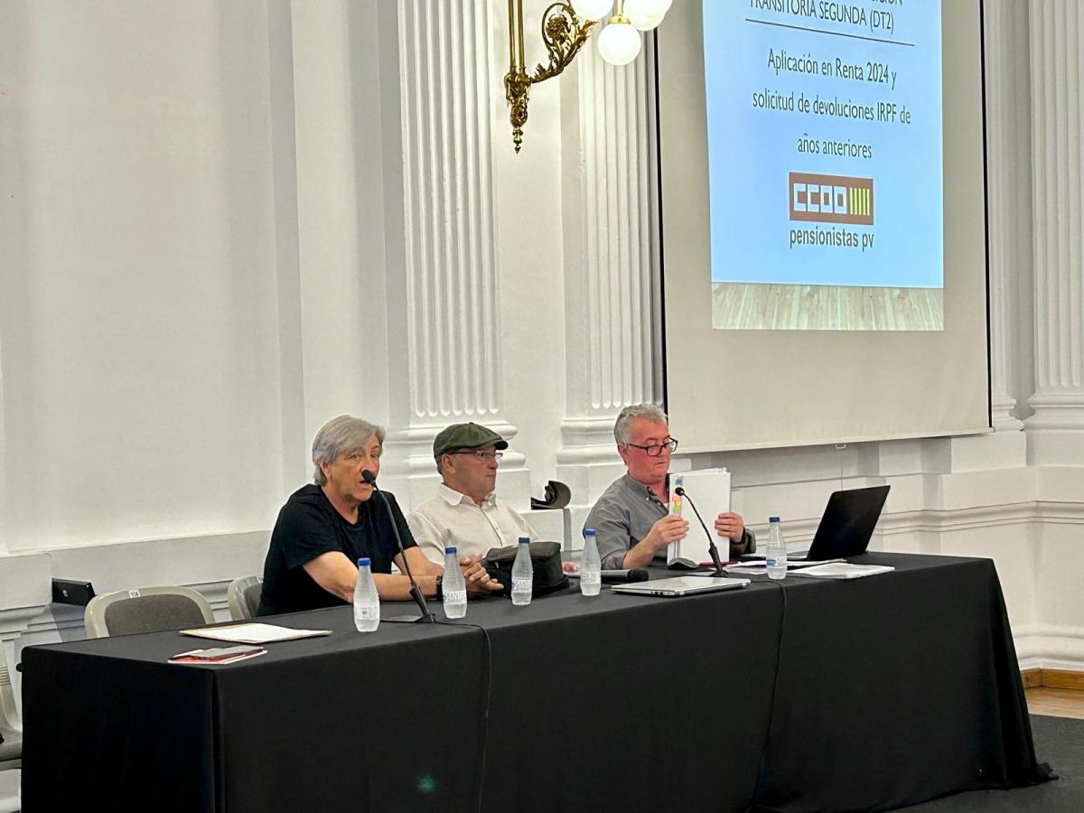 Juan Pradells, Jos Montalt y Emilio Chaparro, de la Federacin de Pensionistas de CCOO PV.