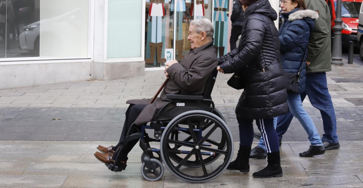 CCOO PV analiza la atención a las personas dependendientes.