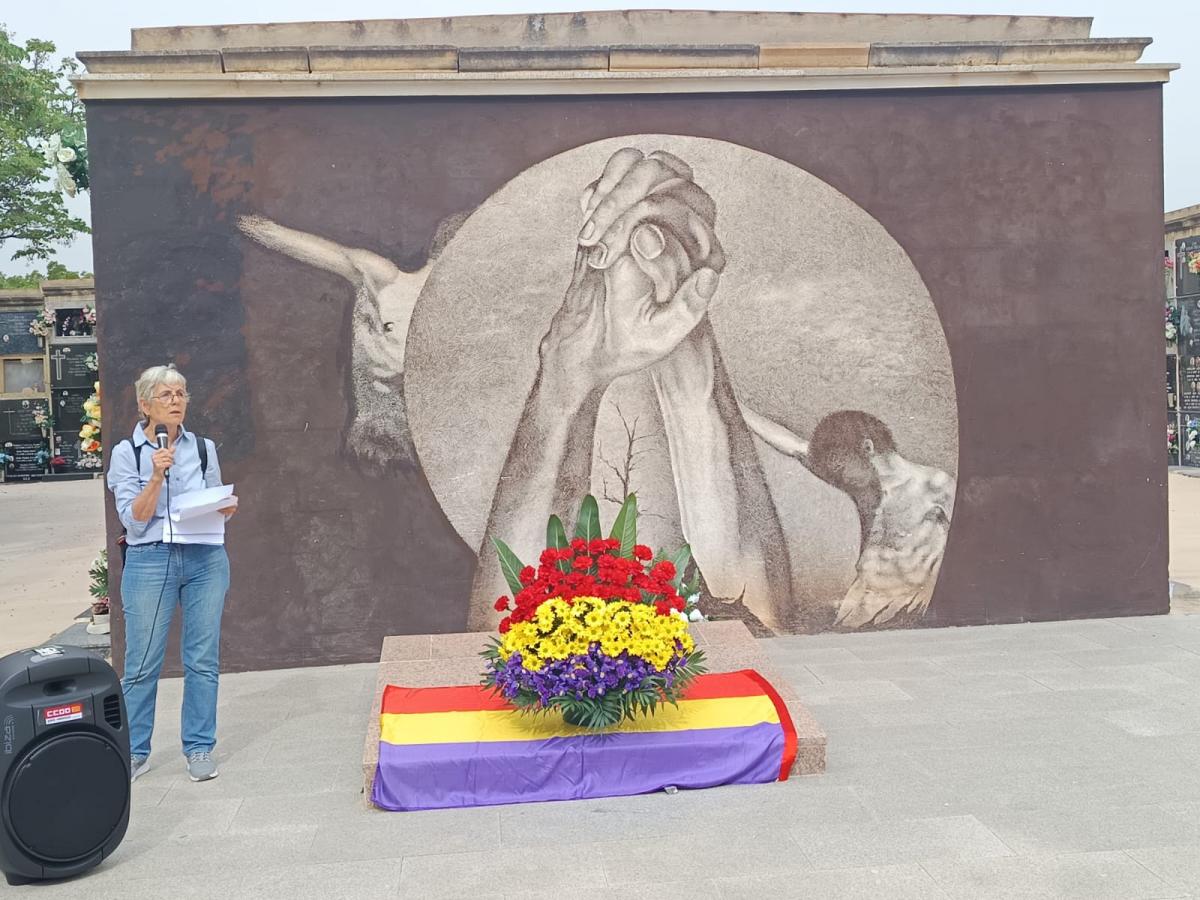 Teresa Donet, secretària general Pensionistes Vinalopó-Baix Segura, reivindica la República