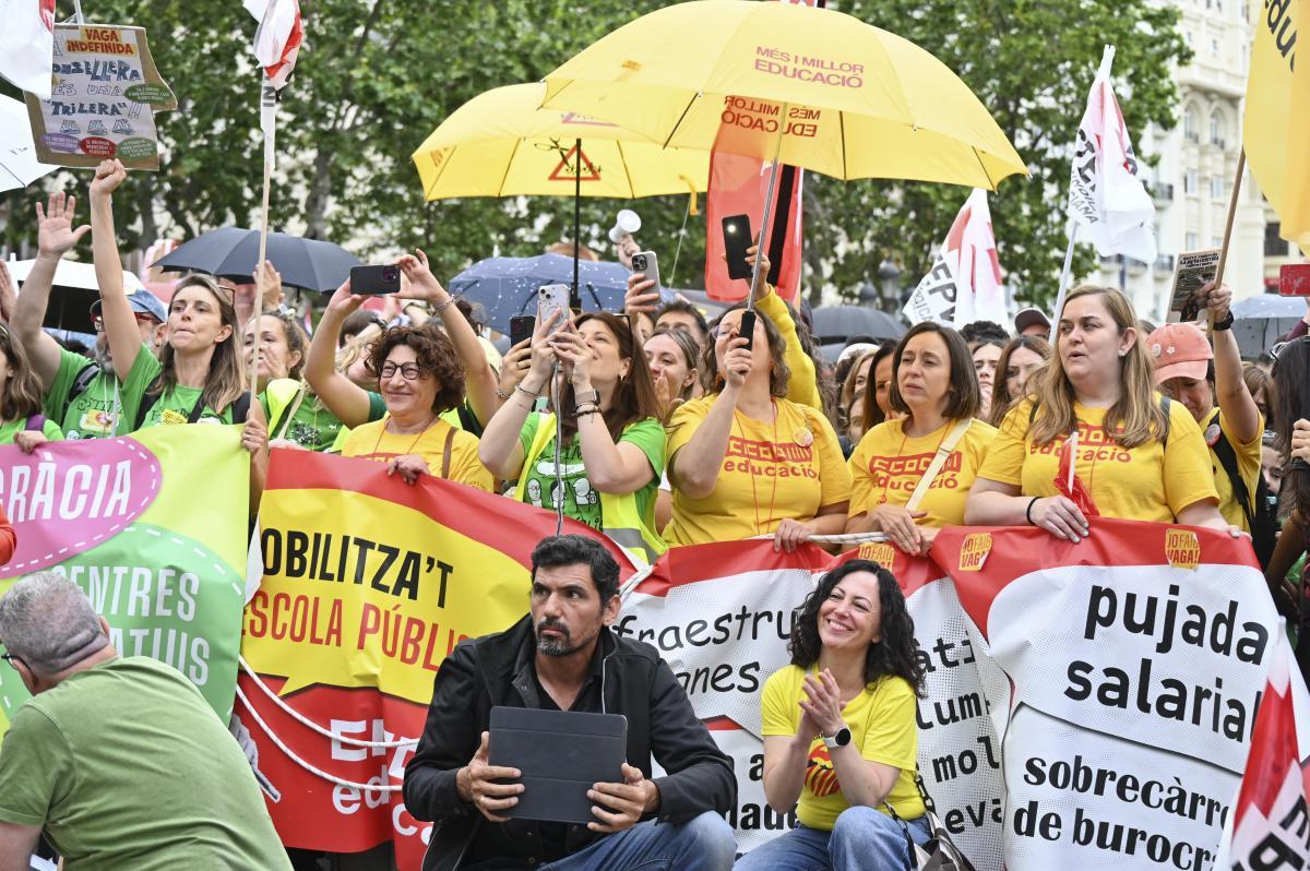 Manifestació vaga educativa maig 2026.