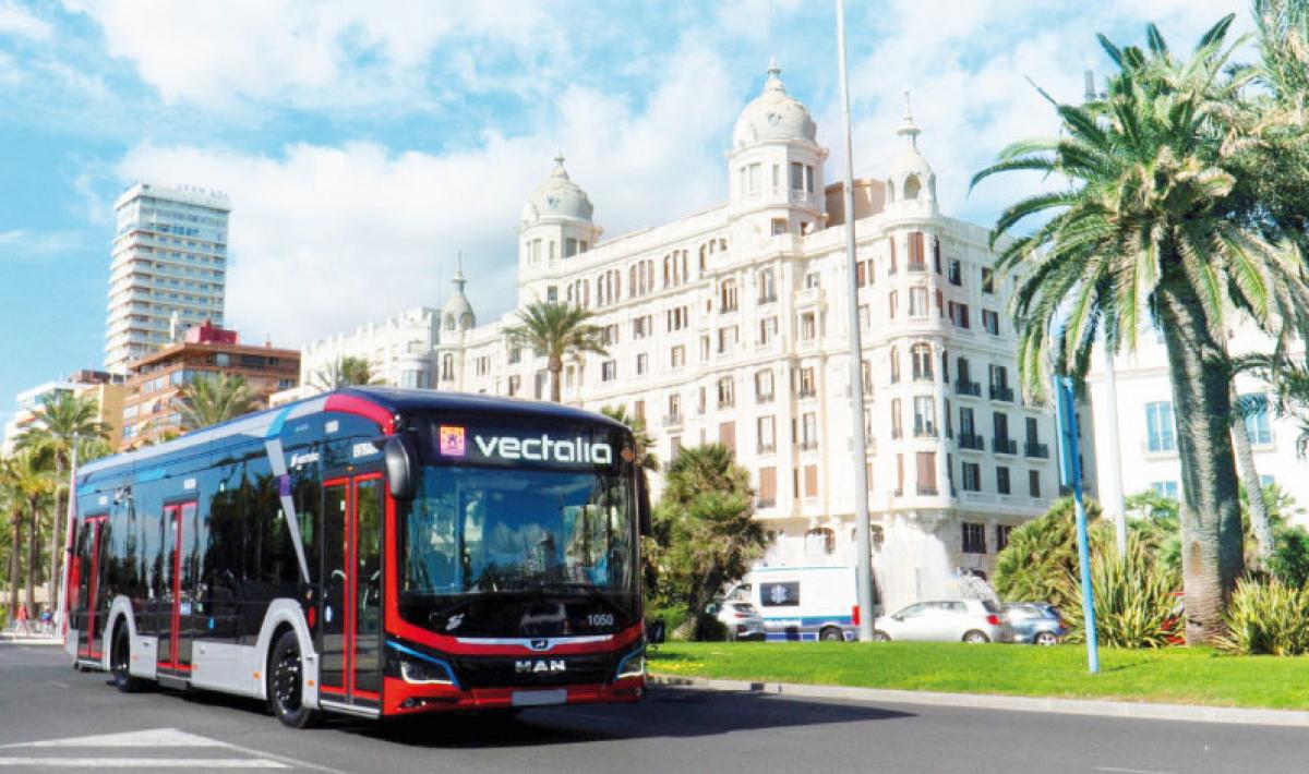 Imagen de un autobús de la flota urbana, publicada en la web de vectalia