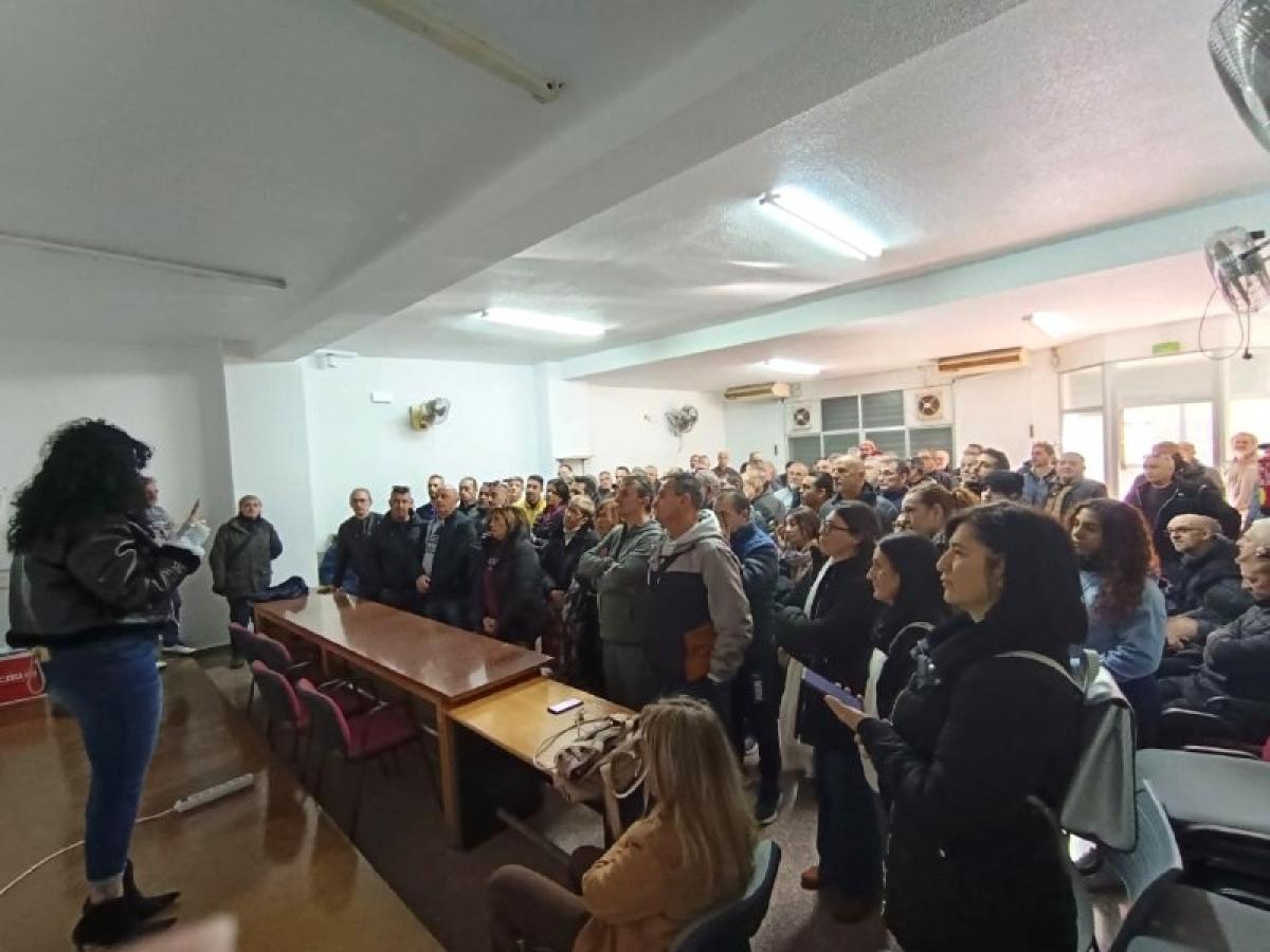 Asamblea de trabajadoras y trabajadores del Grupo Analco.
