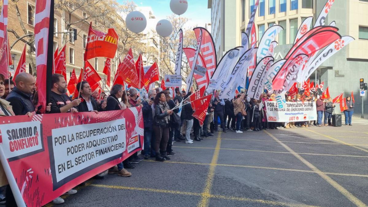 Manifestación del sector financiero en Valencia